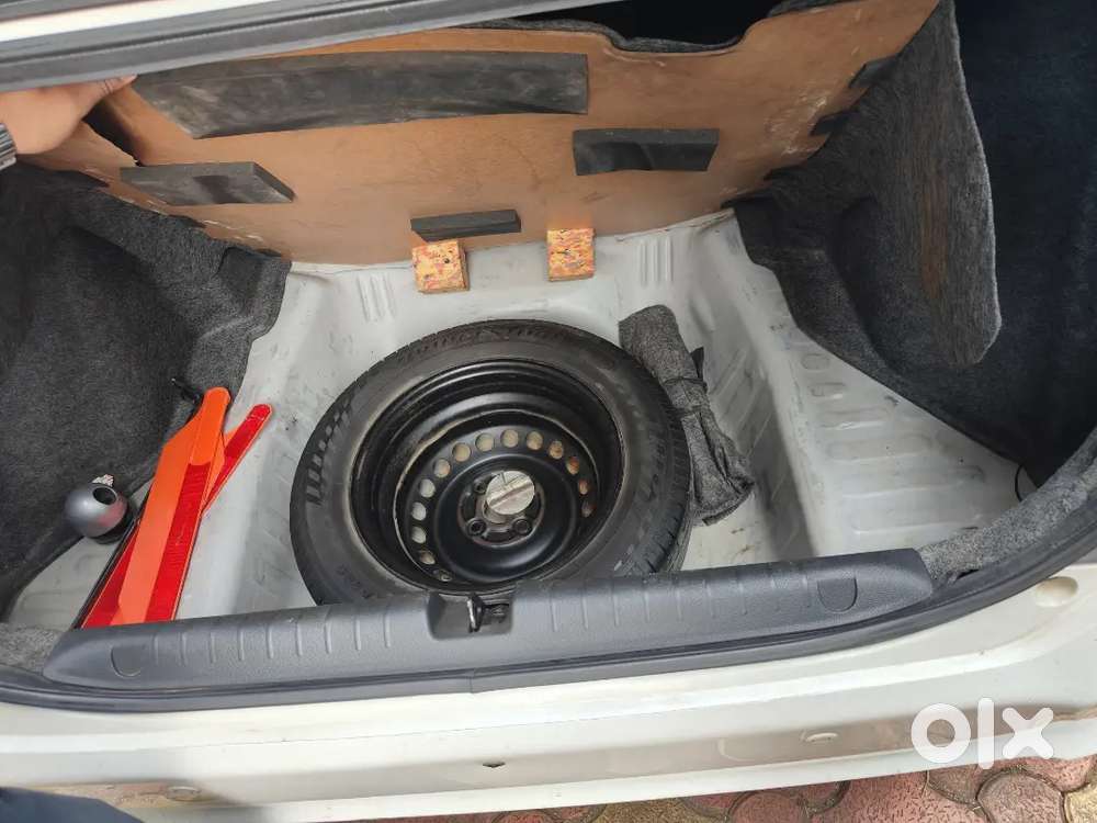 Honda Amaze (urgent)