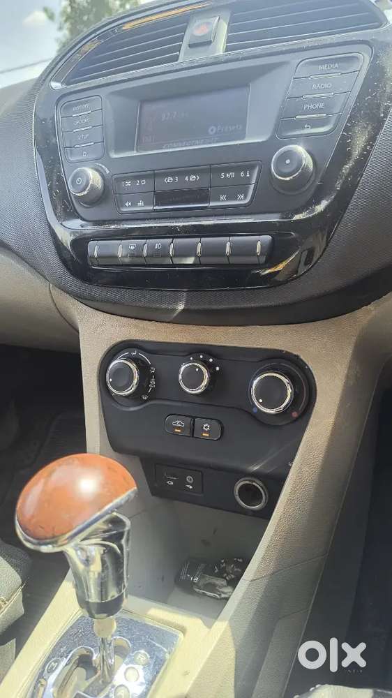 Tata Tiago 2017