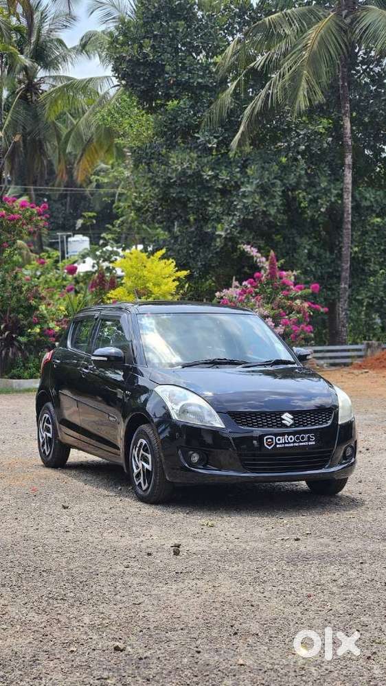 Maruti Suzuki Swift Vxi + Manual, 2012, Petrol