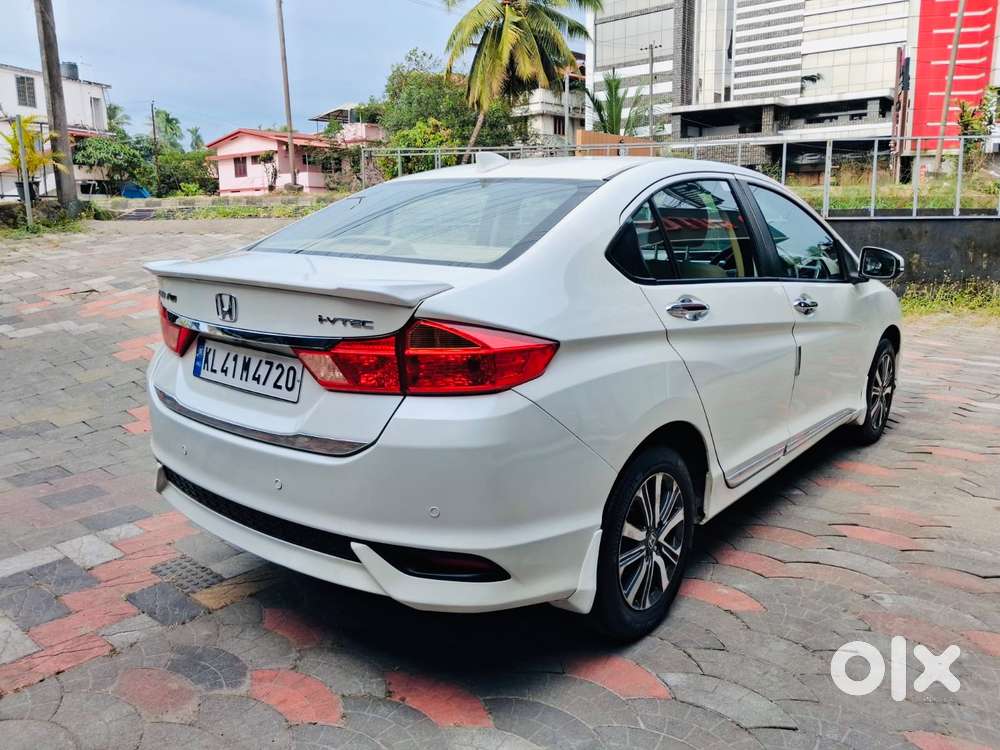 Honda City I-vtec V, 2017, Petrol