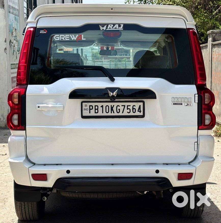 Mahindra Scorpio Classic, 2025, Diesel