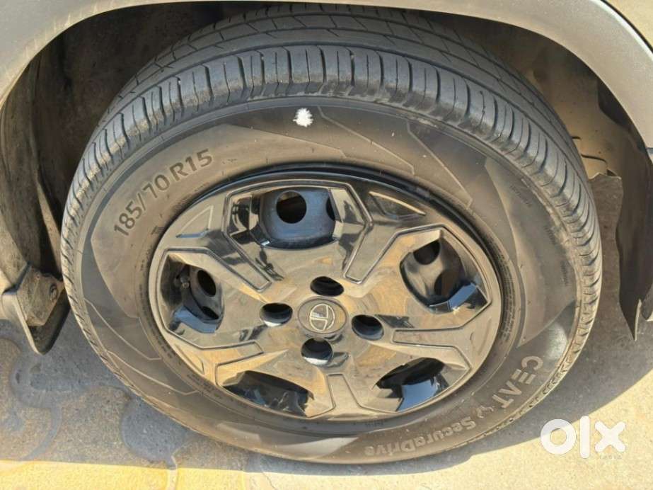 Tata Punch Accomplished, 2023, Petrol