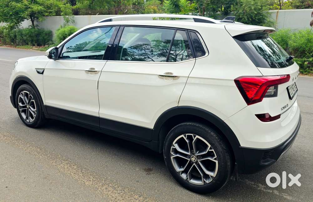 Skoda Kushaq 1.0 Tsi Style, 2022, Petrol