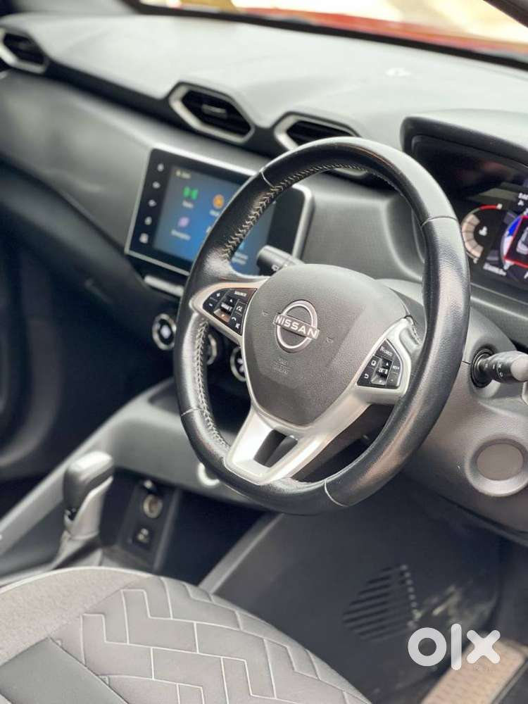 Nissan Magnite 1.0 Xv Premium Dual Tone, 2021, Petrol