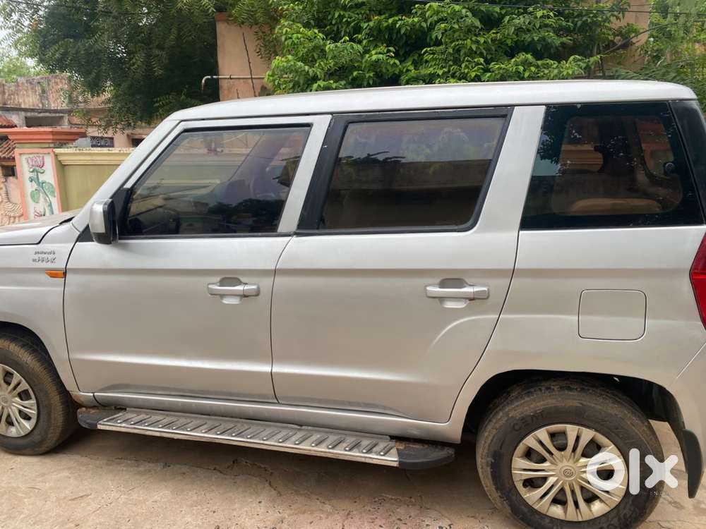Mahindra Tuv 300 Diesel 2018 Life Tax Vehicle Own Board Avthundi