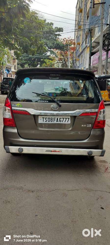 Toyota Innova 2.5 G (diesel) 7 Seater Bs Iv, 2016, Diesel