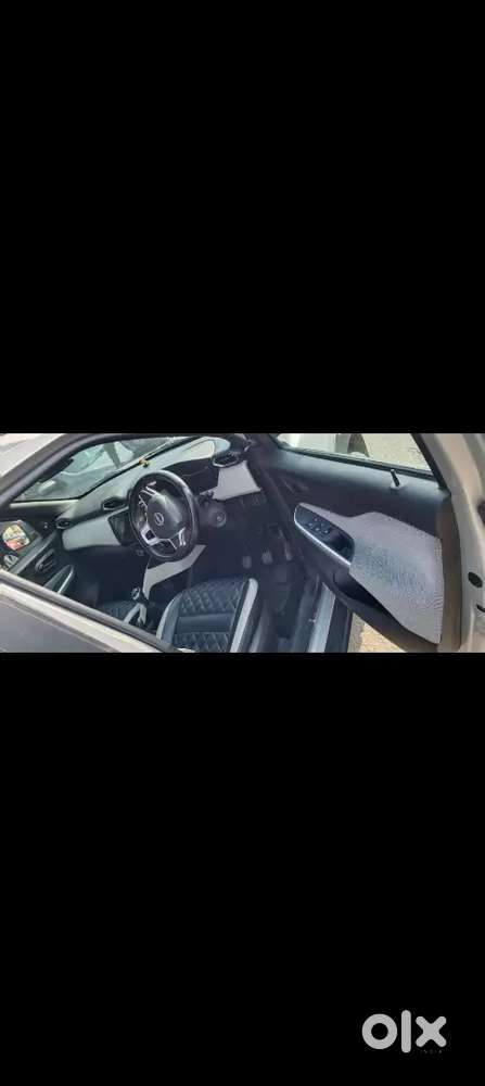 2022 Modal Nissan Meagite