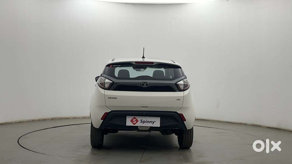Tata Nexon 1.2 Revotron Xm, 2018, Petrol