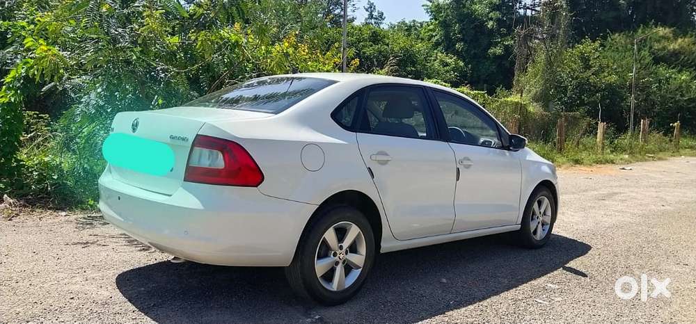 Skoda Rapid [2014-2016] 1.5 Tdi Style Plus, 2015, Diesel