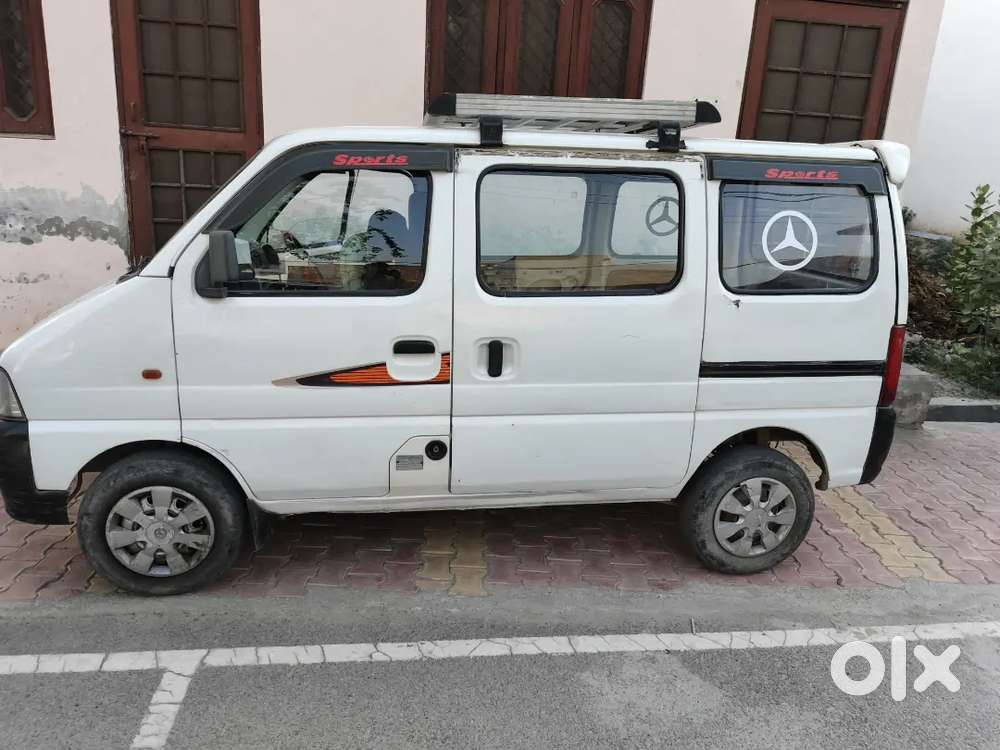 Maruti Eeco 5 Seater With Ac