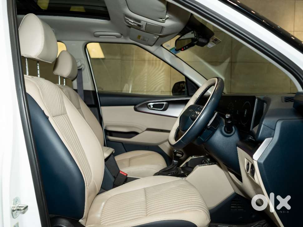 Kia Carens Clavis G1.5 Turbo Dct Htx Plus 7-seater, 2025, Petrol