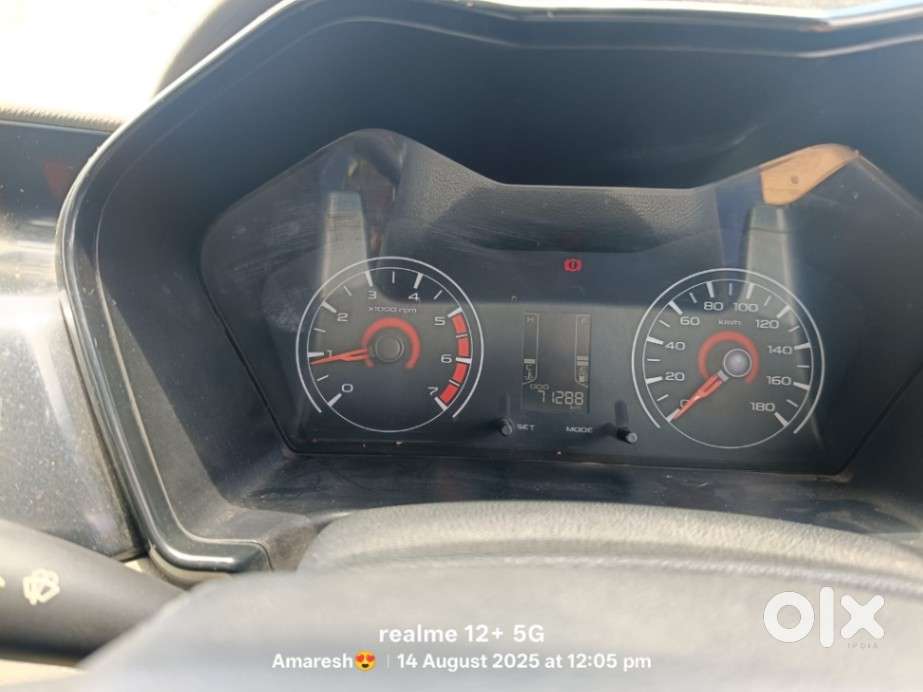 Mahindra Kuv 100 Mfalcon G80 K2 Plus, 2016, Petrol
