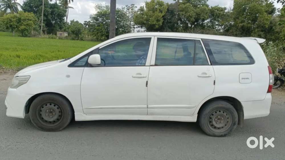 Toyota Innova Gx 2013 Diesel