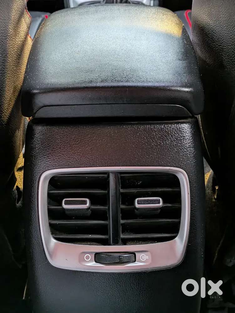 Hyundai Venue 2021 Petrol Well Maintained