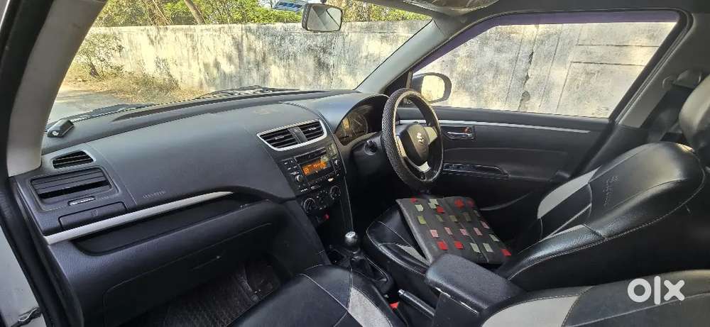 Maruti Suzuki Swift 2017 Petrol 72400 Km Driven