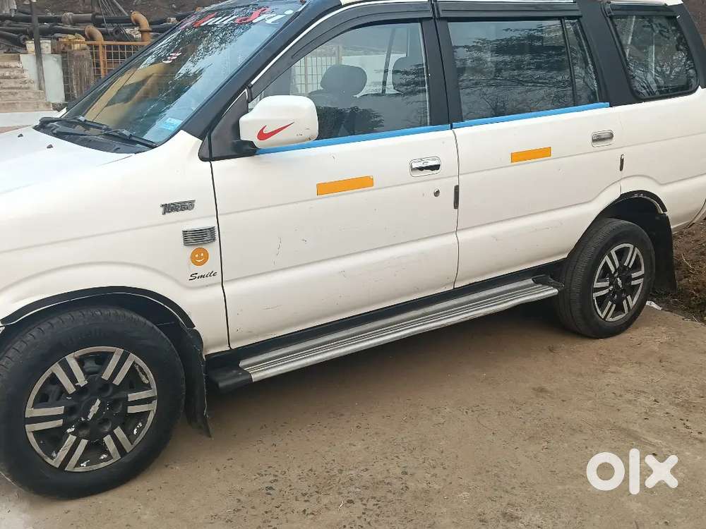 Chevrolet Tavera Neo 2015 Diesel Well Maintained
