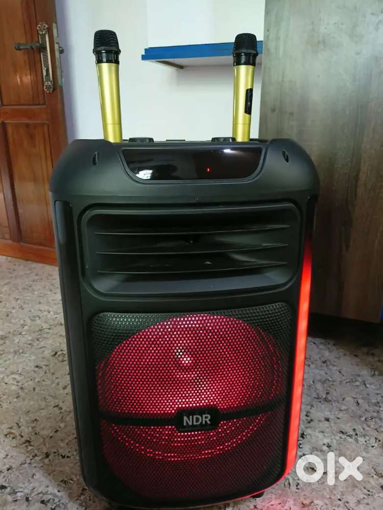 WiRELESS SPEAKER
