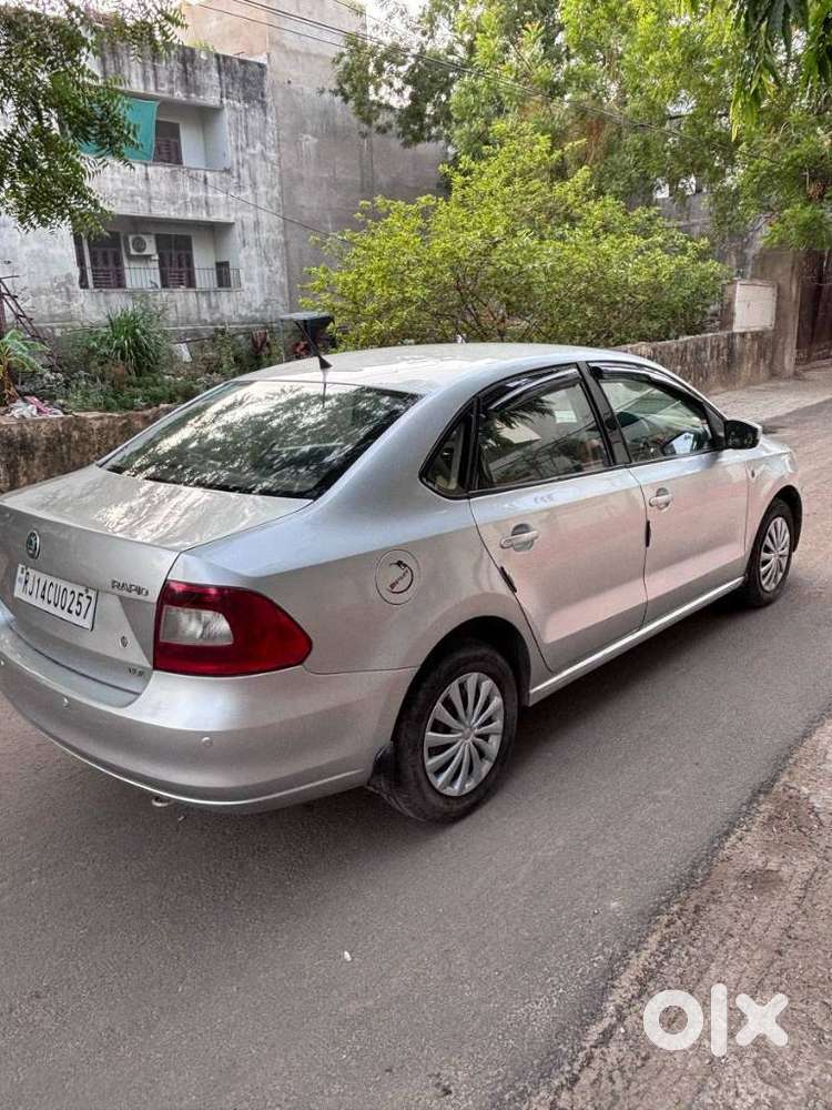 Skoda Rapid 2011-2013 1.6 Tdi Ambition Plus, 2013, Diesel