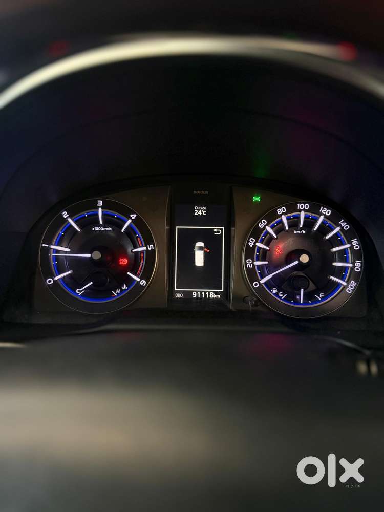 Toyota Innova Crysta 2.4 V, 2022, Diesel