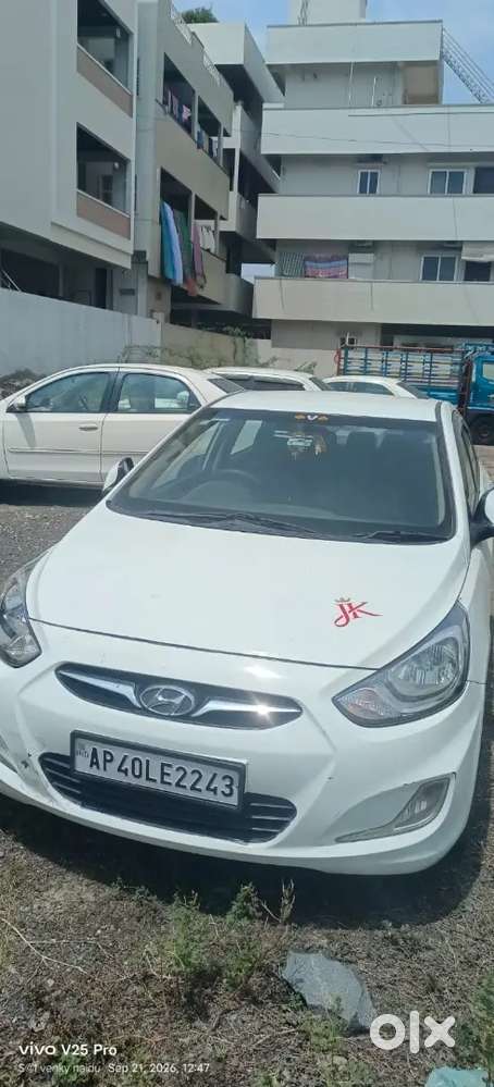 Hyundai Verna Fluidic 2011
