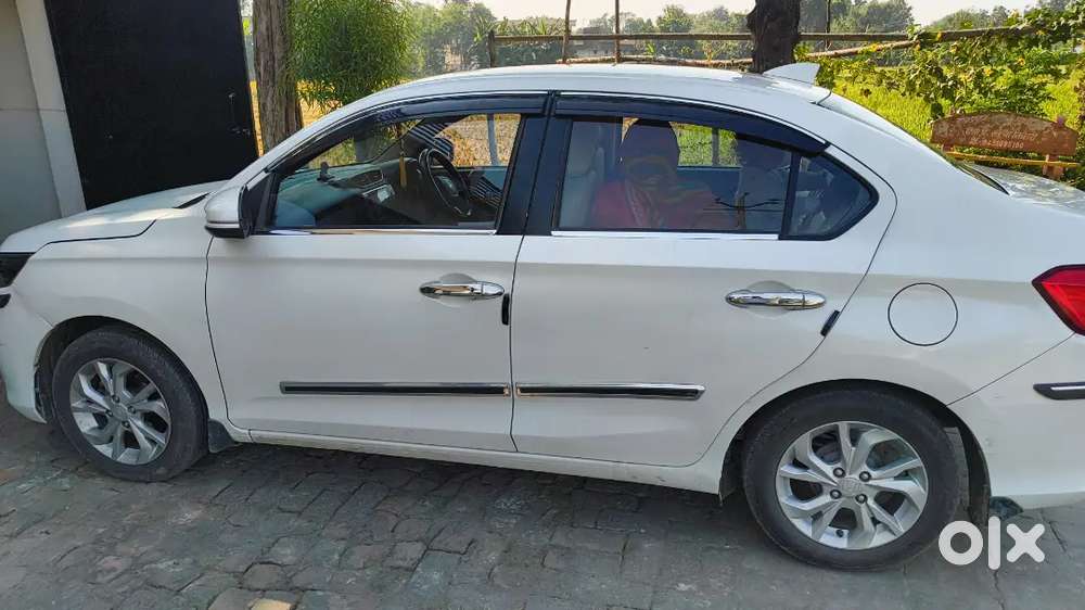 Honda Amaze डीज़ल 2019