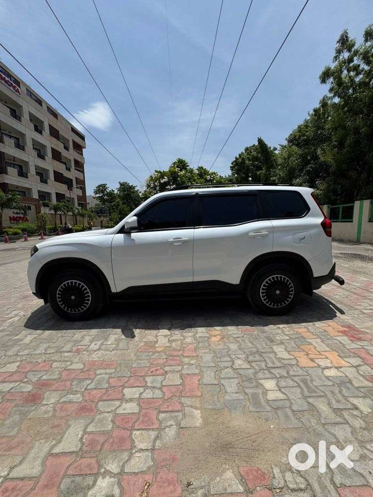 Mahindra Scorpio N Z4 Diesel Mt 2wd 7 Str, 2023, Diesel