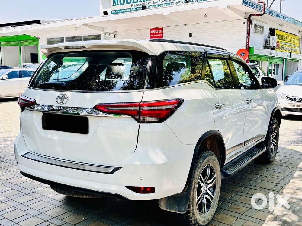 Toyota Fortuner 4x2 At 2.8 Diesel, 2022, Diesel