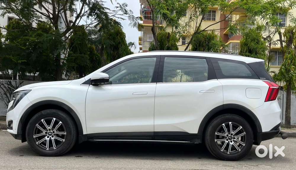 Mahindra Xuv700 Ax7l At 7 Seater Bs-vi Car With Adas