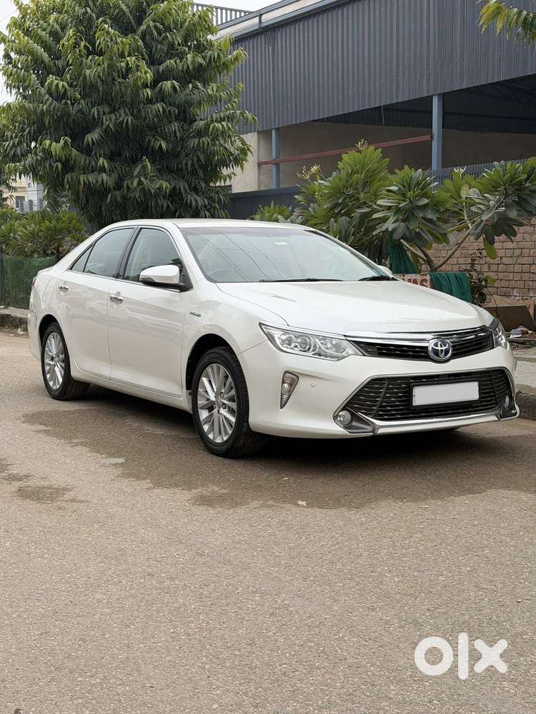 Toyota Camry, 2016, Petrol