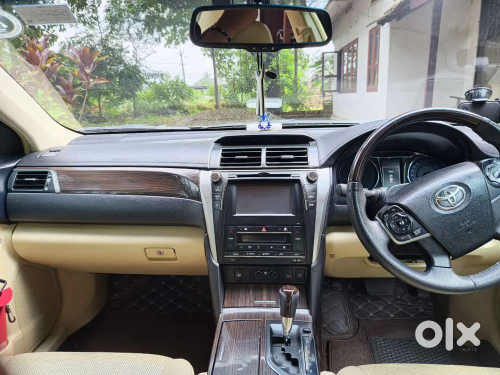 Toyota Camry Hybrid 2016 In Immaculate Condition