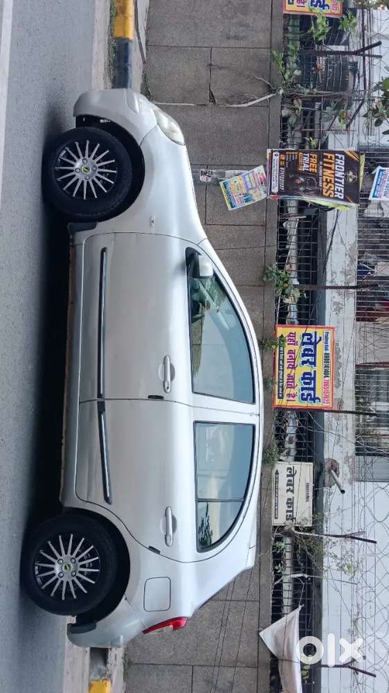 Nissan Micra, Cng 2012 Model Tyre New, Ac Good Suspension Shockers Goo