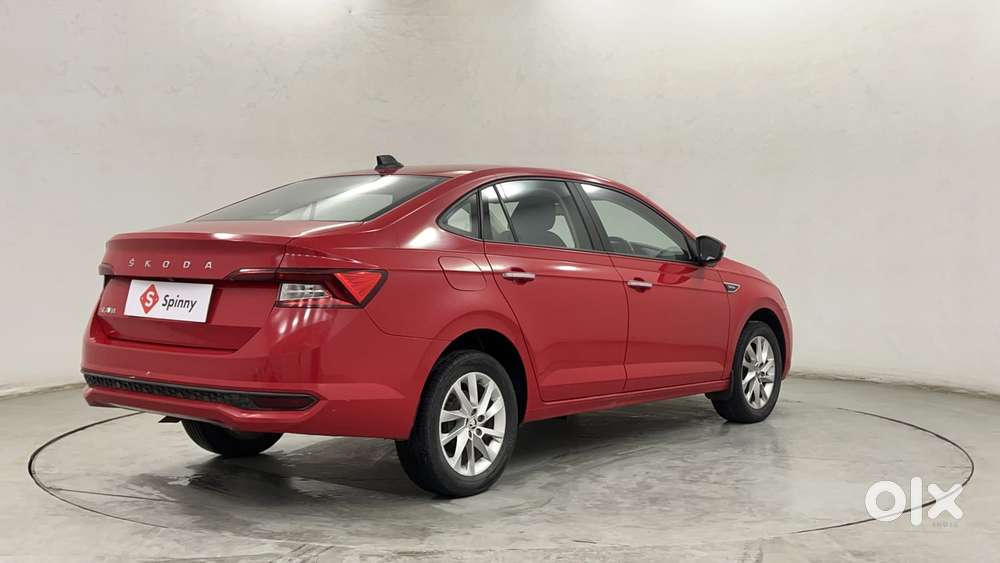 Skoda Slavia Ambition 1.0l Tsi Mt, 2023, Petrol