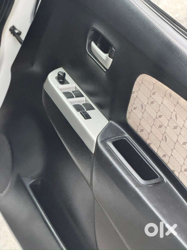 Maruti Suzuki Wagon R Vxi 1.2, 2016, Petrol