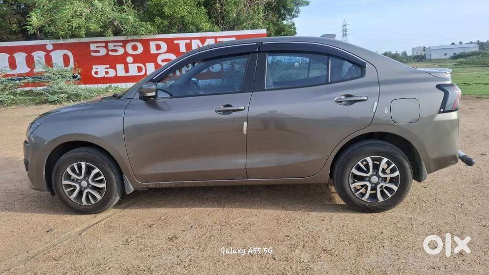 Maruti Suzuki Swift Dzire Vxi Optional, 2025, Cng & Hybrids