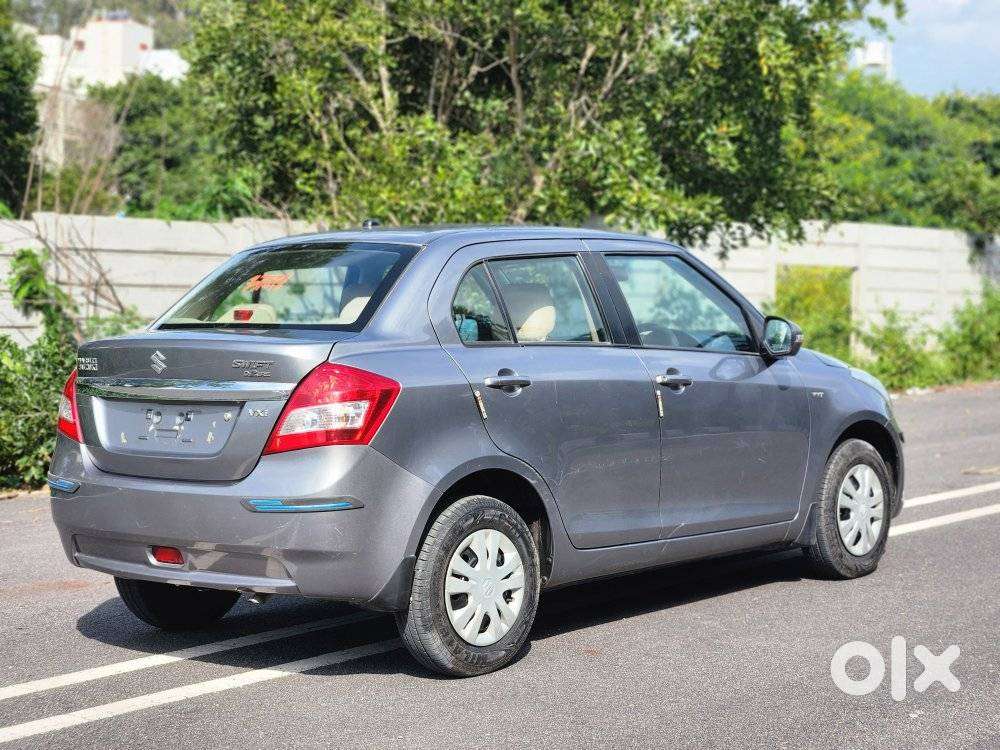 Maruti Suzuki Swift Dzire 1.2 Vxi Bsiv, 2013, Petrol