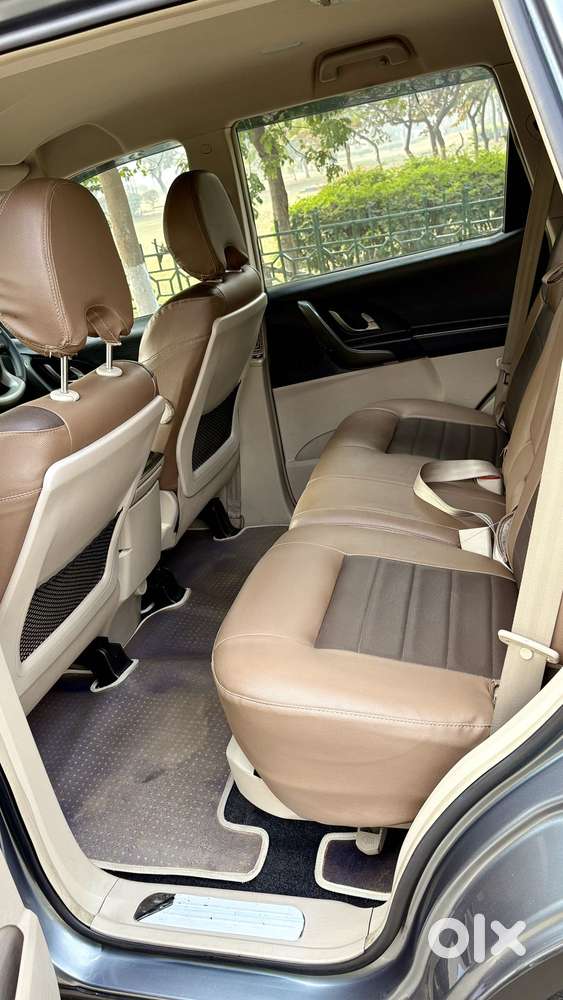 Mahindra Xuv500 W6 1.99 Mhawk, 2016, Diesel