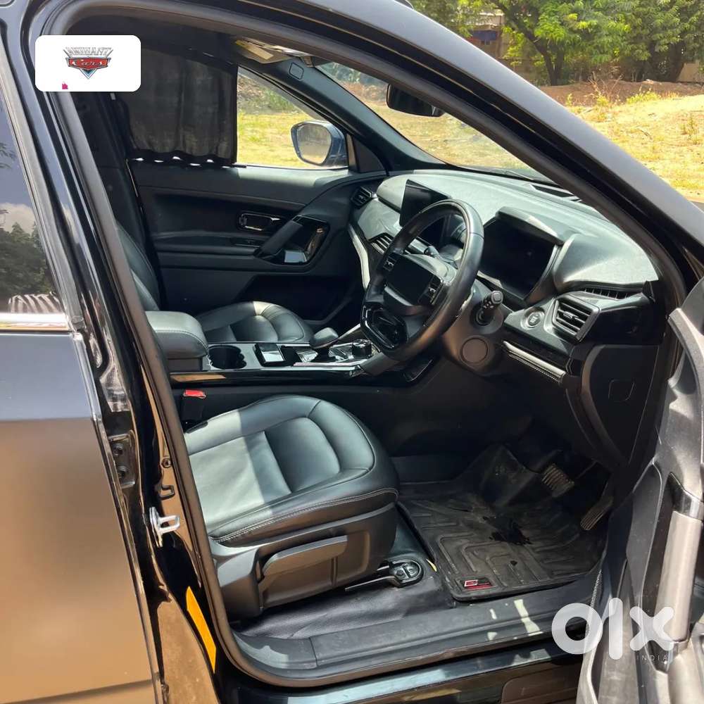 Tata Safari Pure Plus S Dark Edition, 2024, Diesel