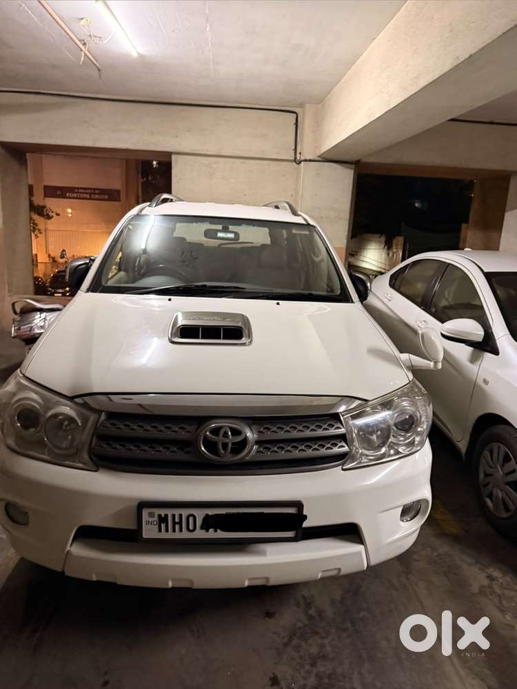 Toyota Fortuner Diesel 2011