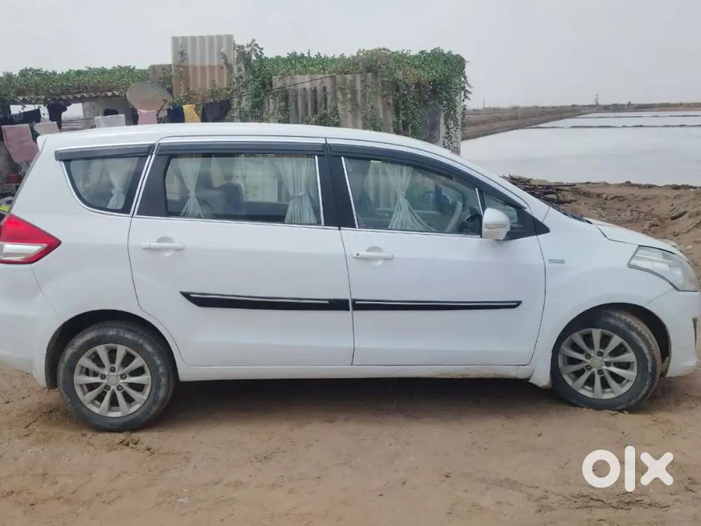 Maruti Suzuki Ertiga 2014  Zdi  Top Model