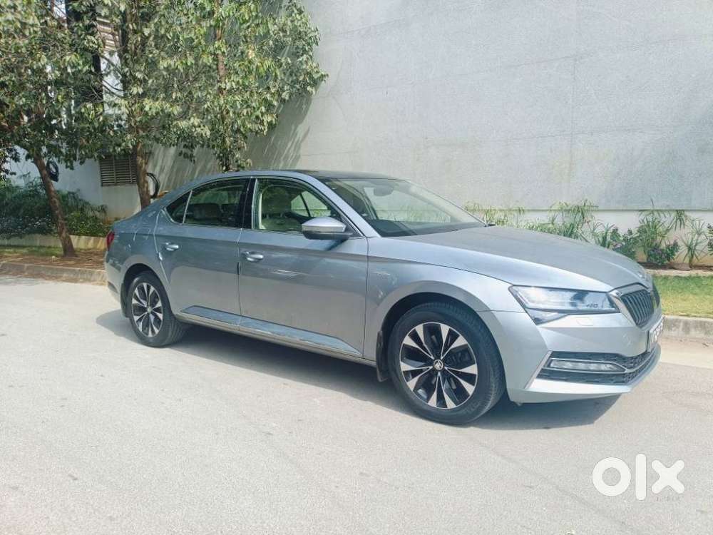 Skoda Superb 2.0 L&k Tsi At, 2021, Petrol