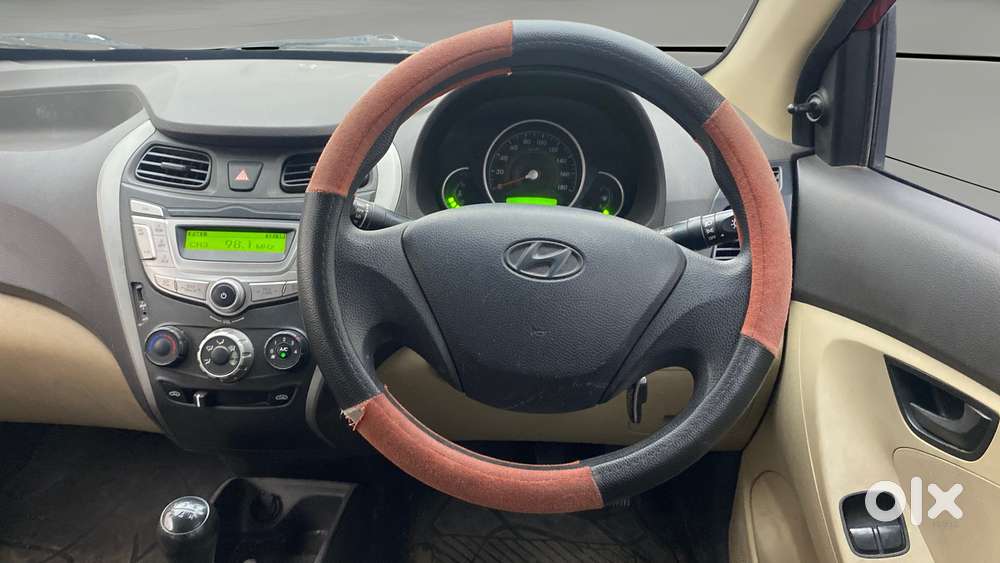Hyundai Eon Magna +, 2015, Petrol