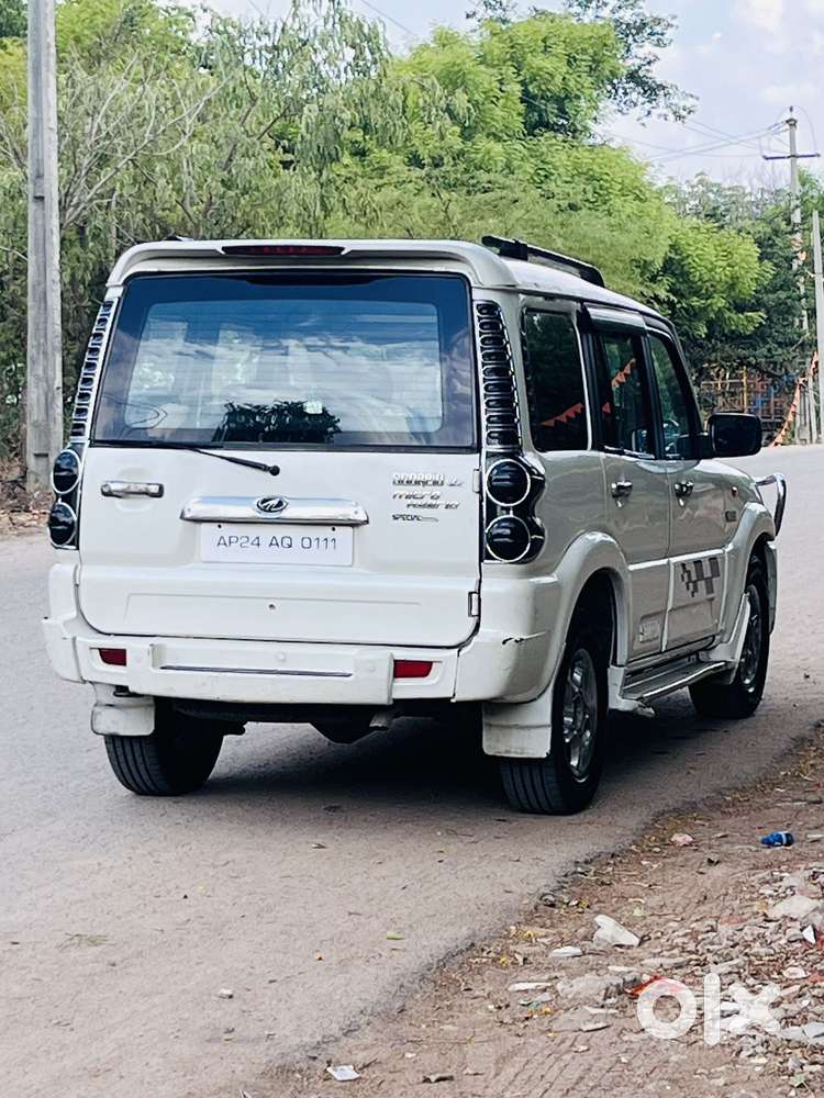 Mahindra Scorpio, 2011, Diesel
