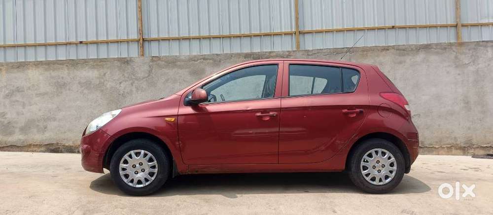 Hyundai I20 Magna 1.2 Mt, 2012, Petrol