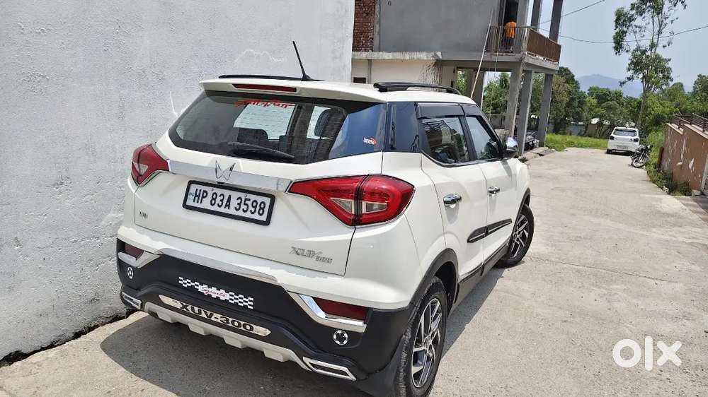 Mahindra Xuv300 2023 Petrol 28000 Km Driven