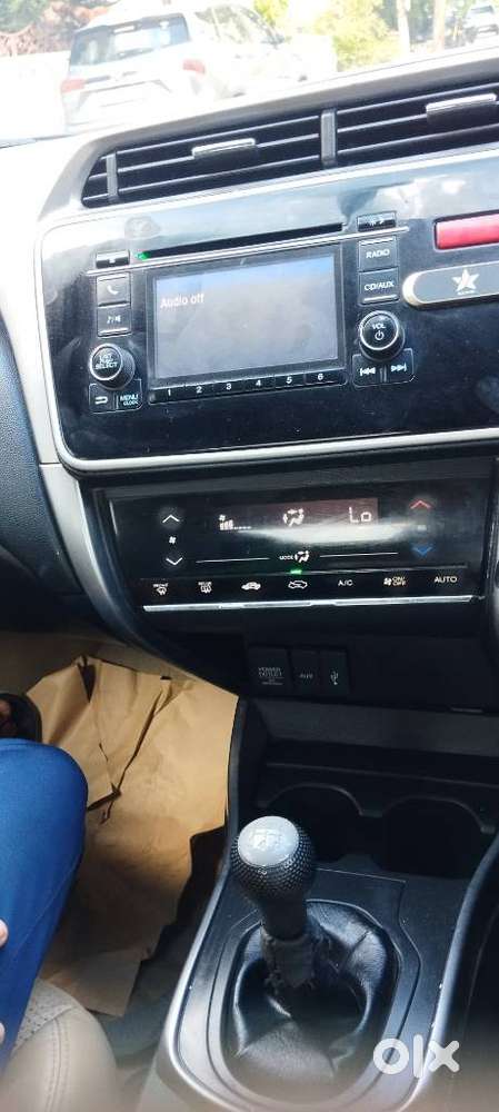 Honda City V Mt Sunroof, 2014, Diesel