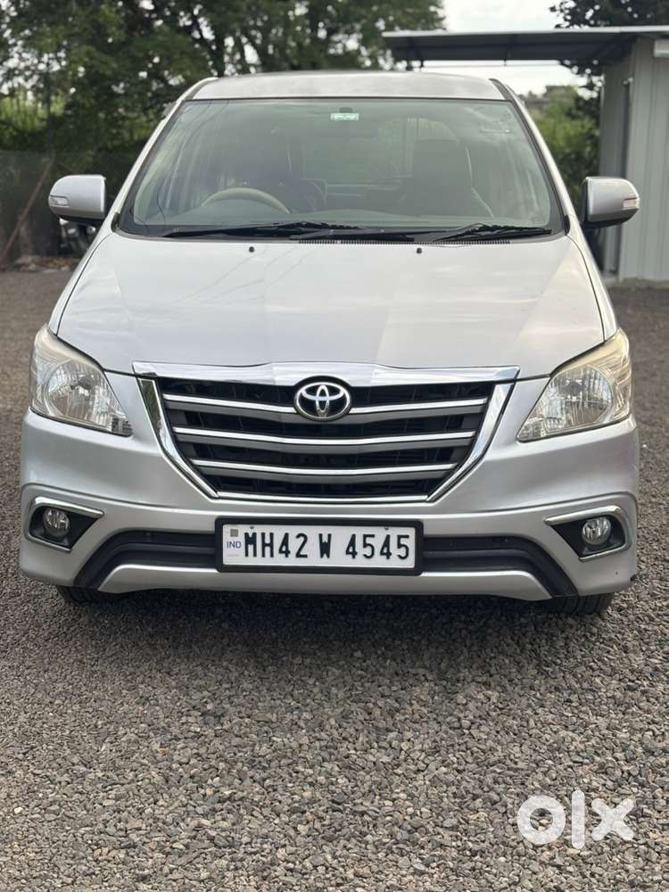 Toyota Innova Diesel 2012