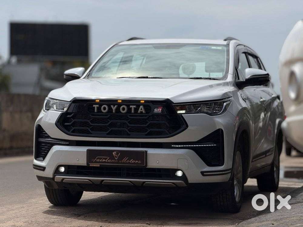 Toyota Innova Hycross 2.0 Vx (o) Hybrid 7 Str, 2024, Petrol