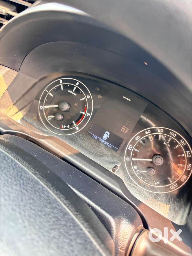 Toyota Innova Crysta