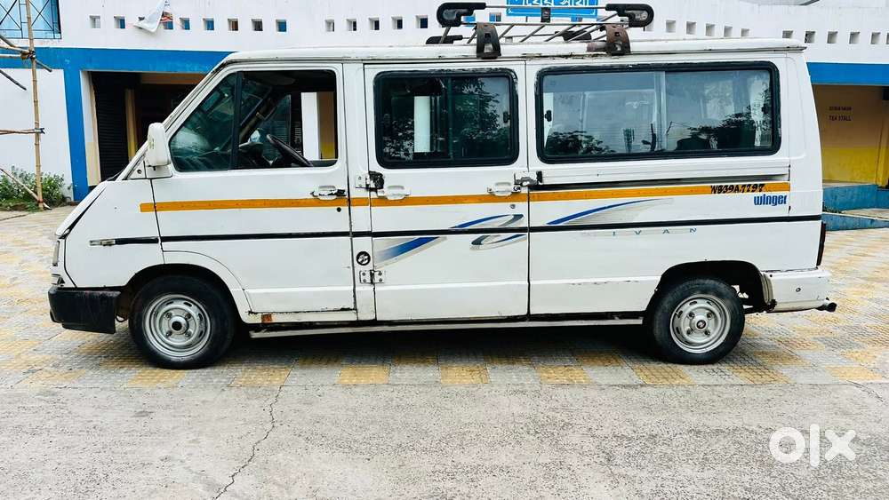 Tata Winger Deluxe - Hi Roof (ac), 2013, Diesel