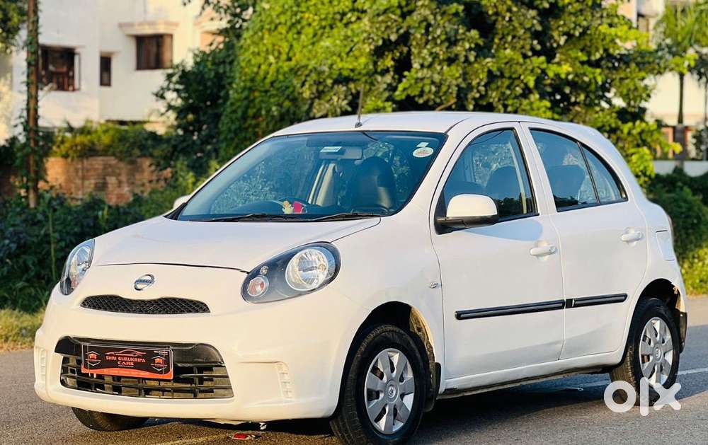 Nissan Micra Cvt Xv, 2015, Petrol